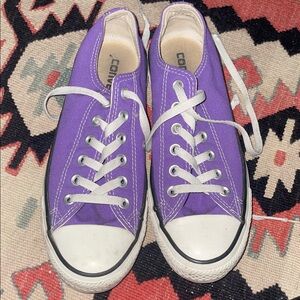 Purple low converse